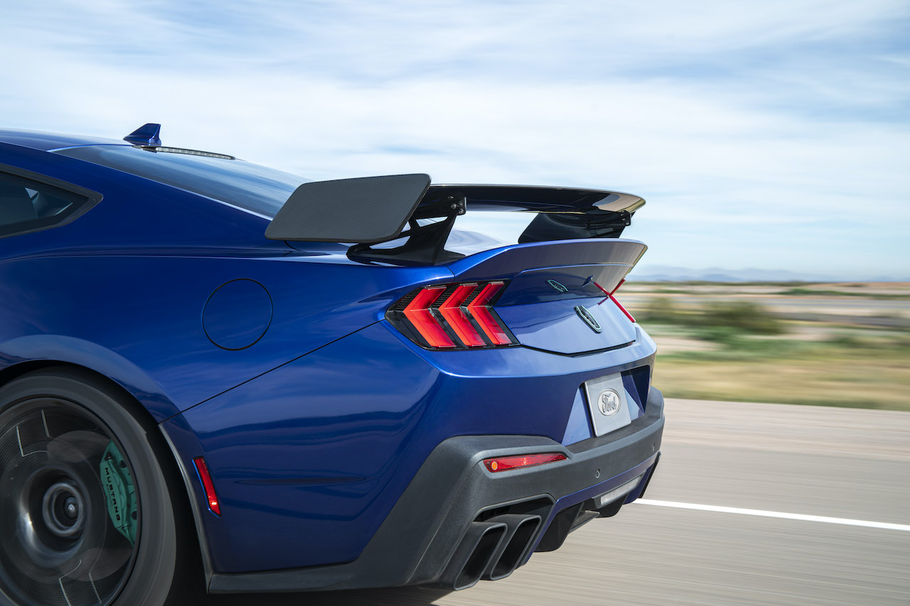 2026_Mustang_Dark_Horse_SC_Track_Pack_14_8599